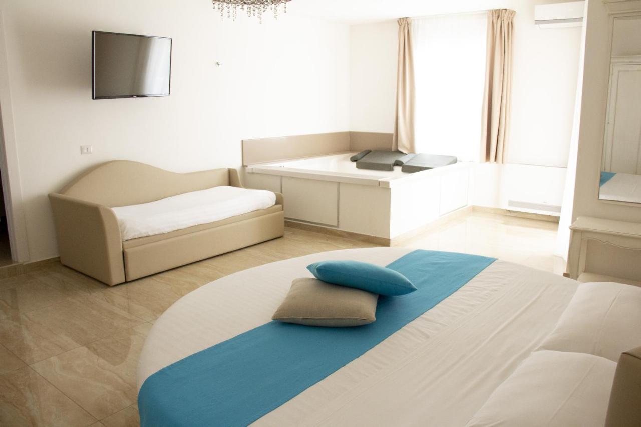 B&B Imperial Exclusive Rooms & Breakfast Porto Cesareo Dış mekan fotoğraf