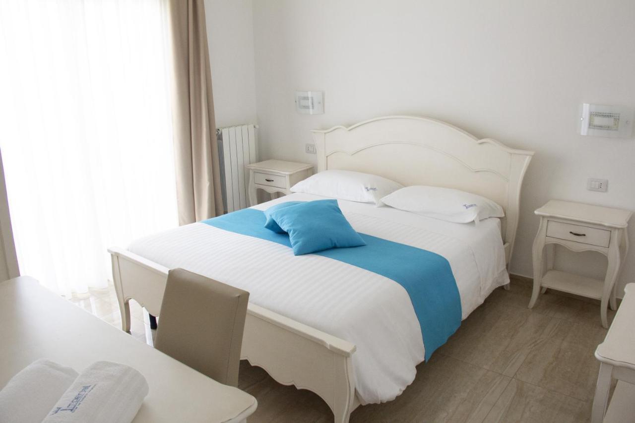 B&B Imperial Exclusive Rooms & Breakfast Porto Cesareo Dış mekan fotoğraf