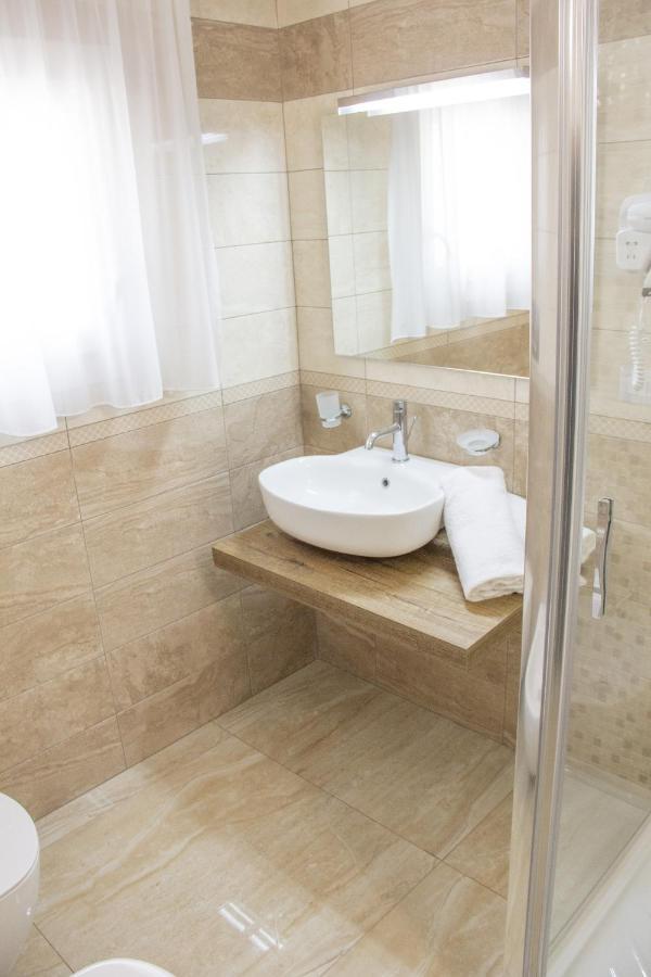 B&B Imperial Exclusive Rooms & Breakfast Porto Cesareo Dış mekan fotoğraf